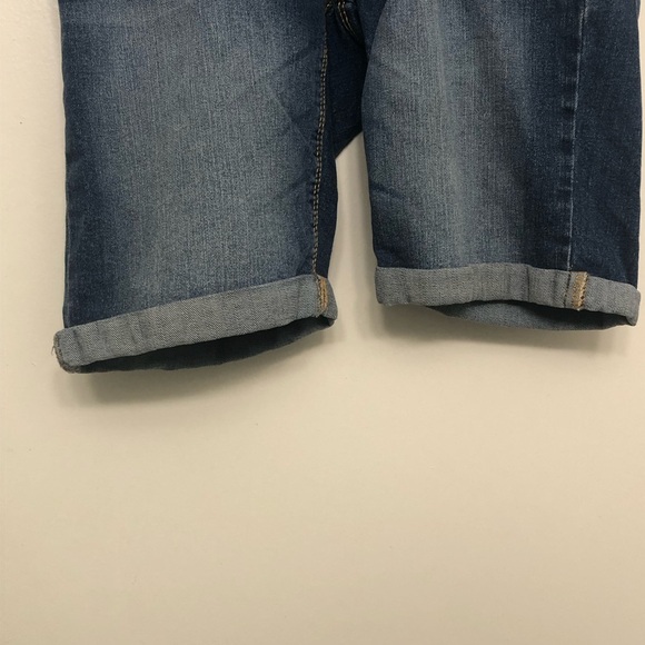 Demin jean shorts for women, Bluenotes, Size 26 - Picture 7 of 10